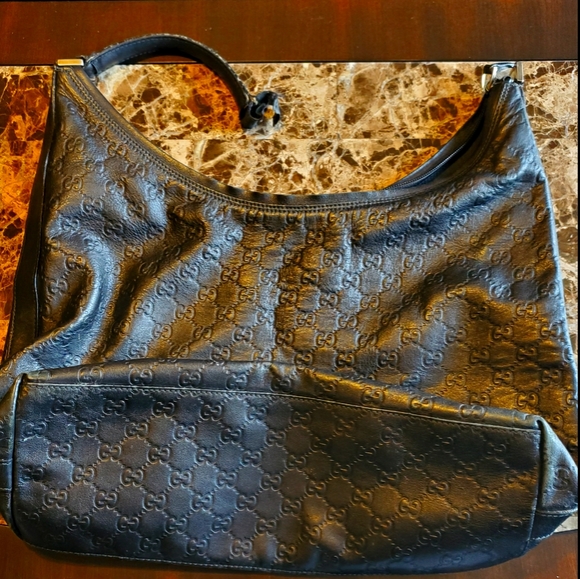 Authentic Gucci Bag - Picture 1 of 3